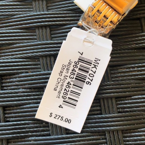 Brand New Michael kors Quartz Mother of pearl Dial Stainless Steel Ladies Watch - Picture 8 of 8